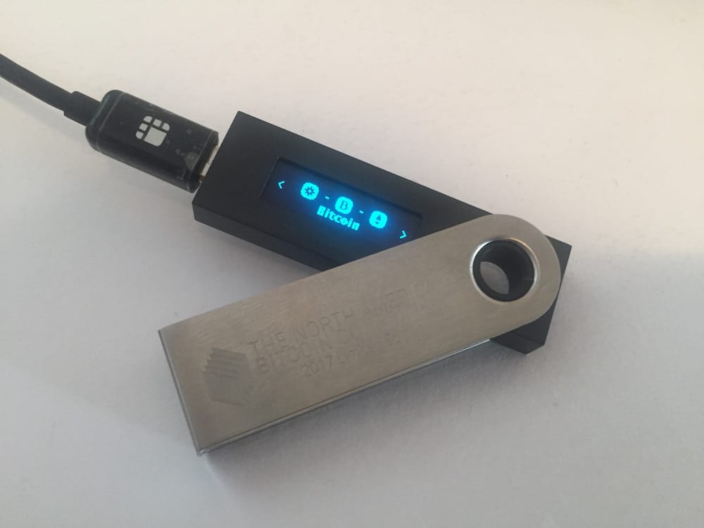 add bitcoin to ledger nano s