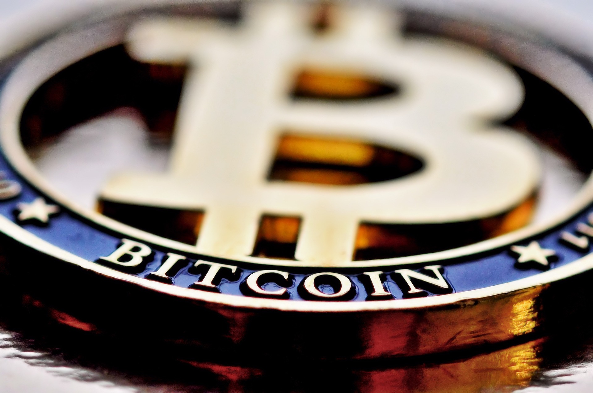 Bitcoin hoje (20/02): Análise otimista e suporte institucional impulsionam o mercado