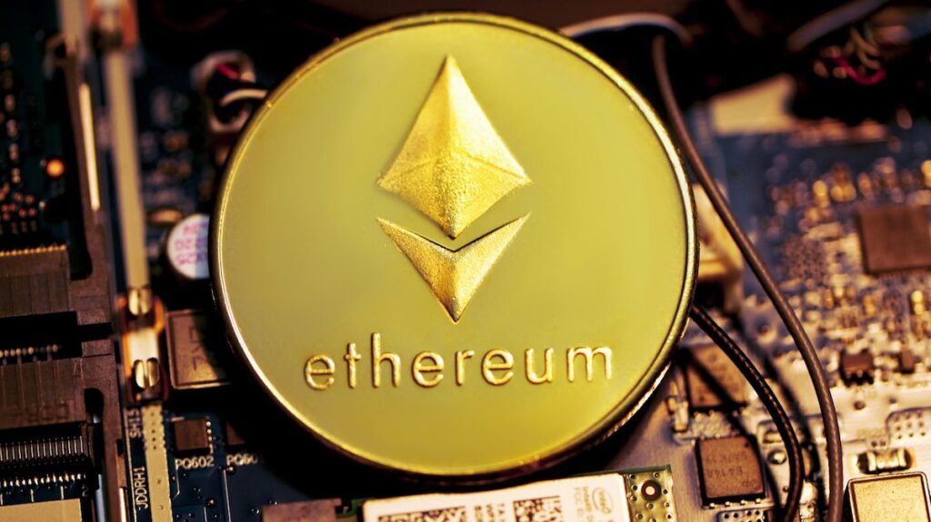 Preço do ETH sobe, mas indicadores sugerem cautela