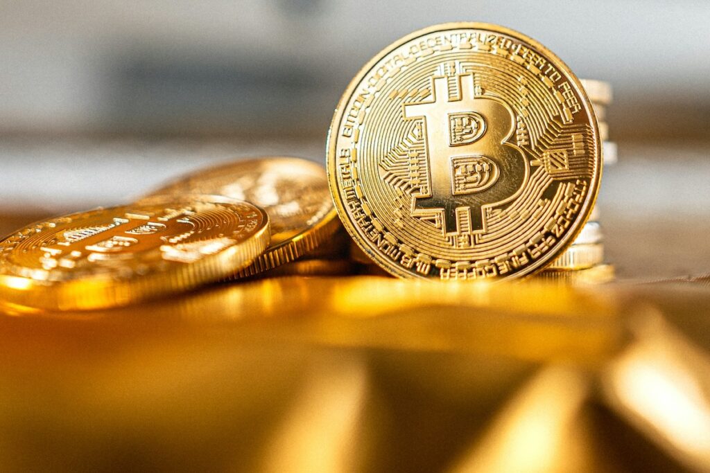 Bolsa brasileira vai negociar ETF que alia ouro e BTC