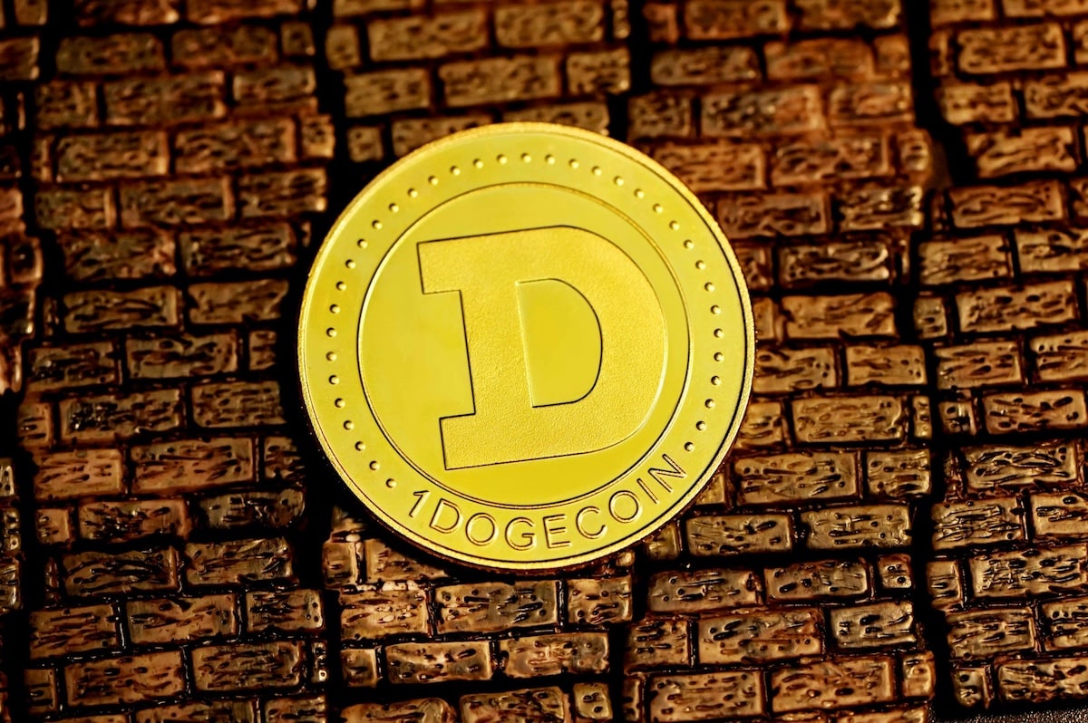 Doge prestes a disparar com lançamento de ETF hoje (18/9) - 99Bitcoins  Brasil