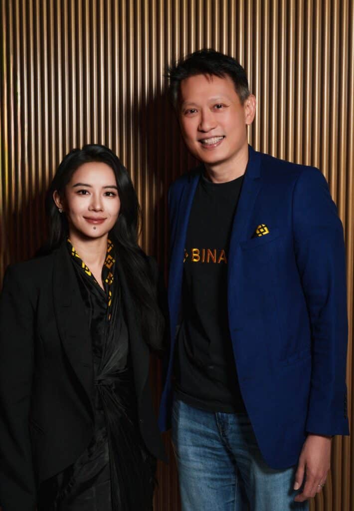 Os dois CEOs da Binance, Yi He e Richard Teng