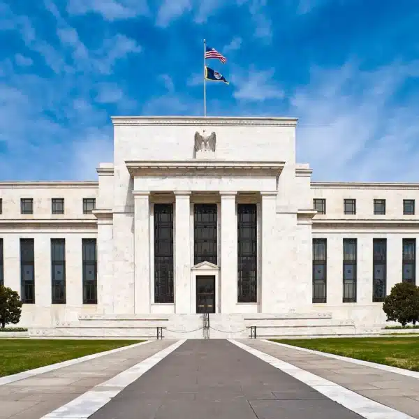 Bitcoin legt zu, doch hohe US-Preise bremsen Entlastung