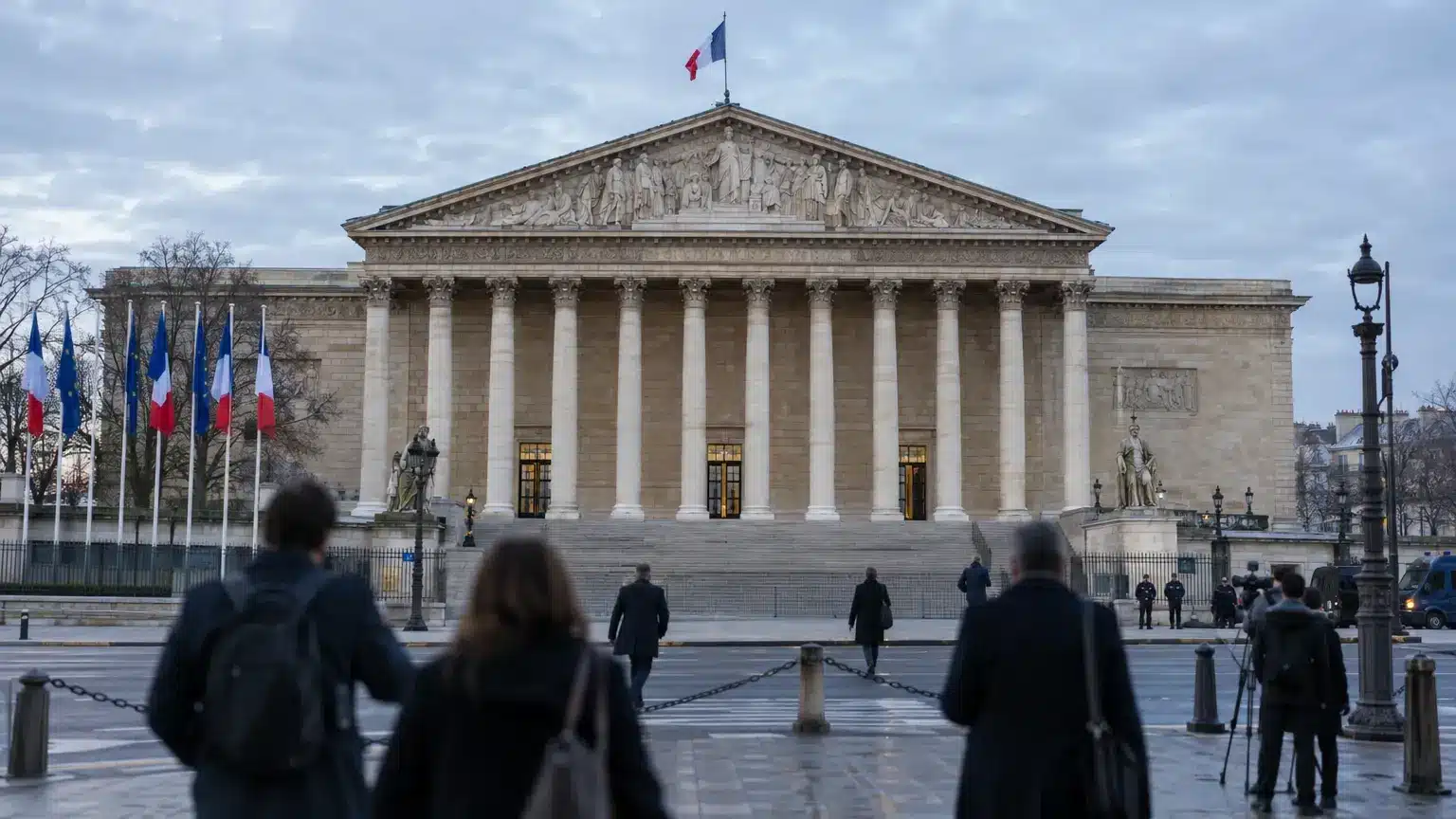 MiCA-Token-Tausch: Frankreich prüft Ende der Steuerstundung