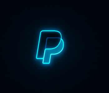PayPal lancia “Pay With Crypto”: Criptovalute Accettate dai Commercianti USA, Commissioni Ridotte del 90%