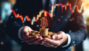 企業のビットコイン保有量増加を示すグラフとデジタルコイン