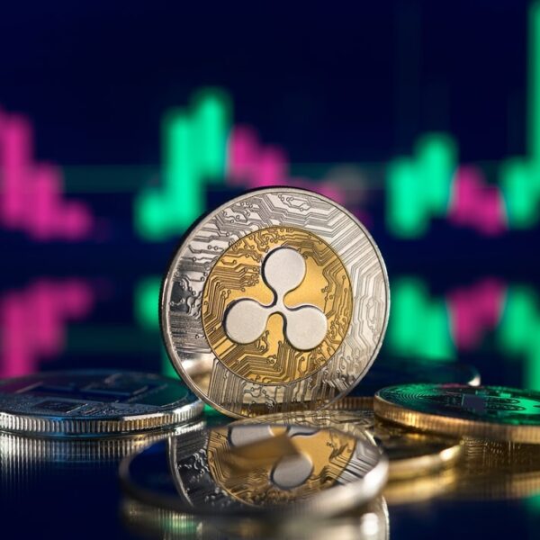 2026년 리플(XRP), 7% 조정에 롱포지션 7천만 달러 청산… 강세장은 끝난 걸까?