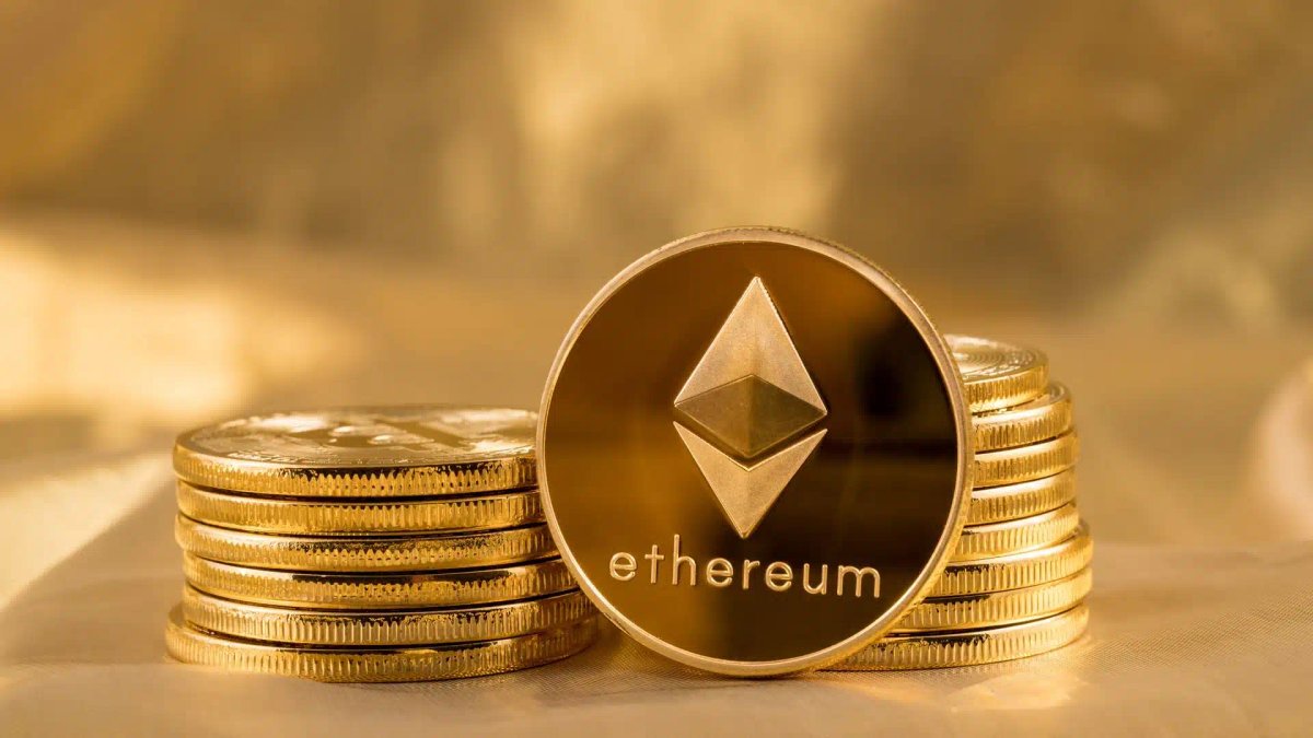이더리움(Ethereum) 2,700달러 지지선 붕괴, 추가 하락 우려 커지나