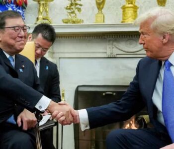 Bitcoin en XRP koers dalen ondanks Trumps deal met Japan