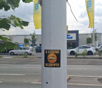 Meme coin SPX6900 bereikt nieuw record na 11% stijging en whale aankopen