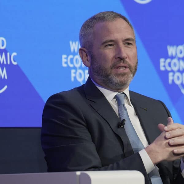 Ripple nieuws vandaag: XRP aanbod slinkt, CEO bullish en koers klaar voor 10x in 2026