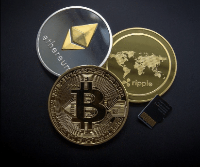 Top 3 crypto koersen vandaag: BTC, ETH en XRP consolideren na verkoopdruk