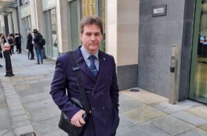 Craig Wright, İngiltere'de Mahkemeye İtaatsizlik Nedeniyle Bir Yıl Ertelemeli Hapis Cezası Aldı