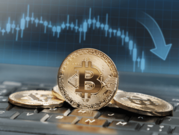 Bitcoin ve Diğerleri: Piyasalarda Mantıksız Bir Panik mi? Uzmanlar Hiç Olmadığı Kadar İyimser – %68'i Kripto Paraları Fırsat-Risk Dengesinde 1. Sırada Görüyor