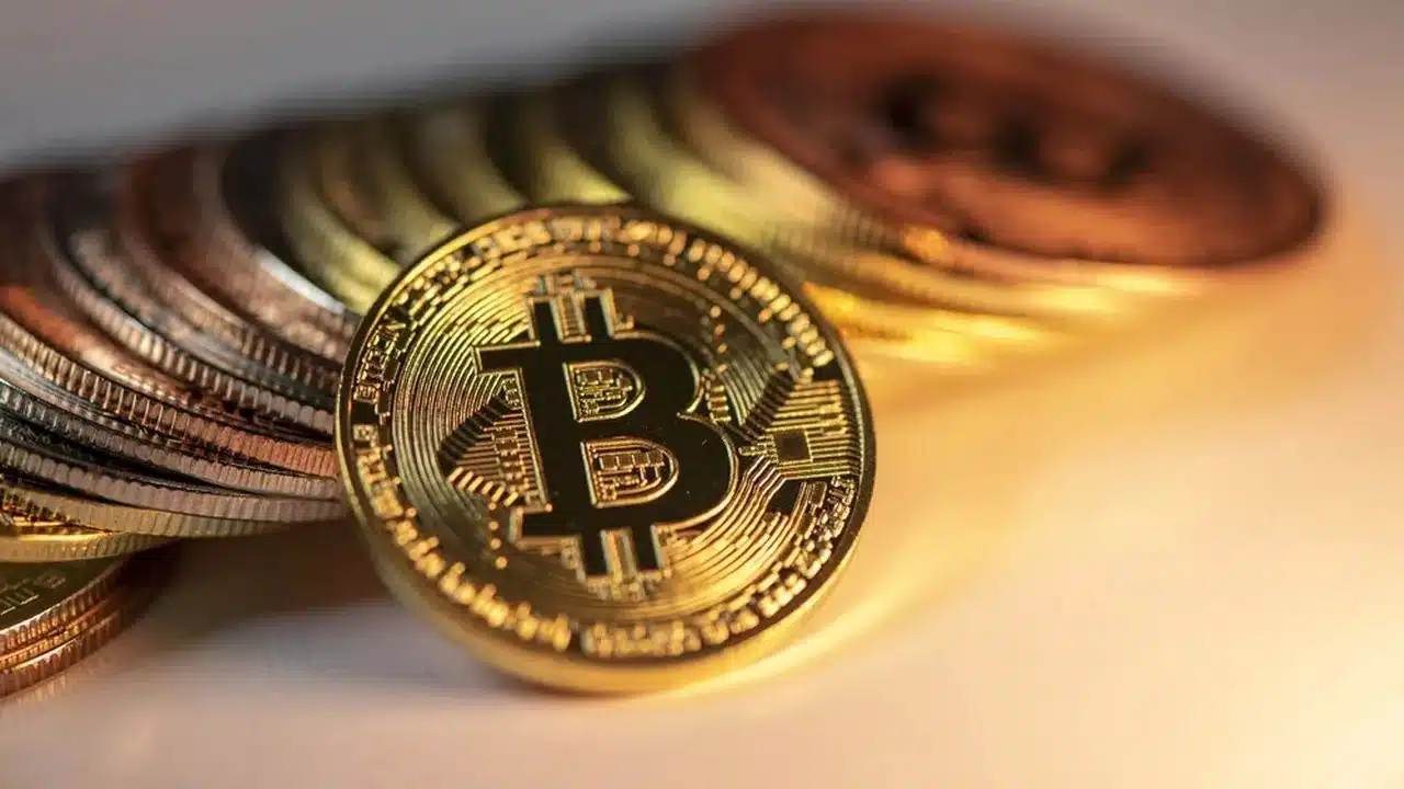 Bitcoin’de Aşırı Korku: Toparlanma Sandığımızdan Daha Yakın Olabilir mi?