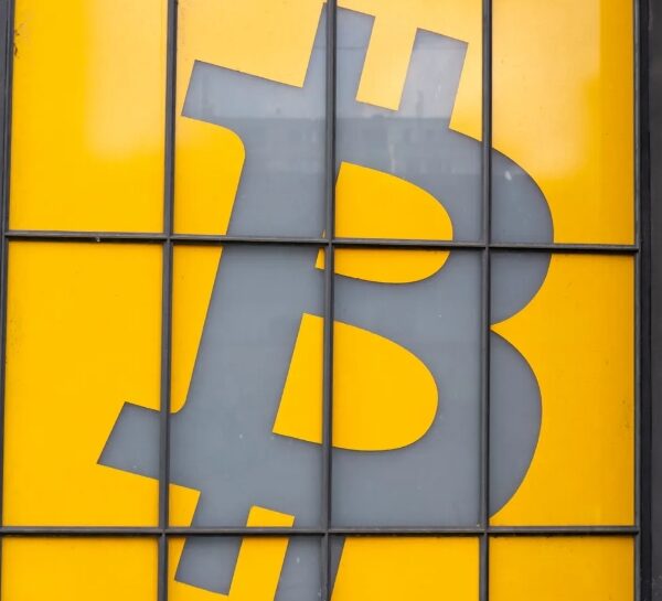 Bitcoin Rainbow Chart, 1 Ocak 2026 İçin BTC Fiyatını Öngörüyor