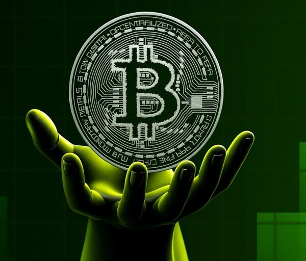 Bitcoin Aralık 2025 Tahmini: Fiyat Patlaması mı Geliyor?
