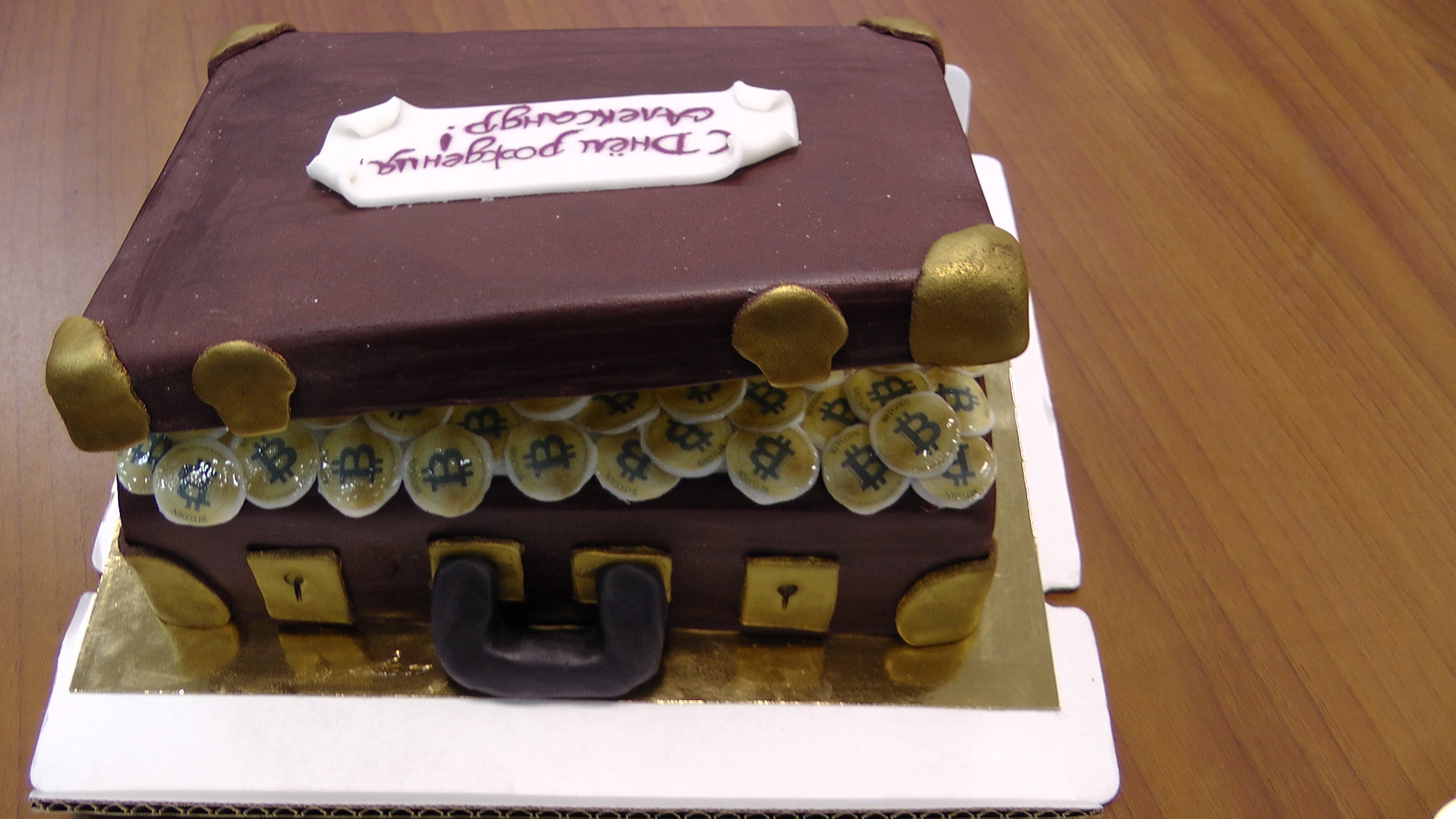 Money Theme Cakes | Delivery in Gurgaon & Noida - Creme Castle