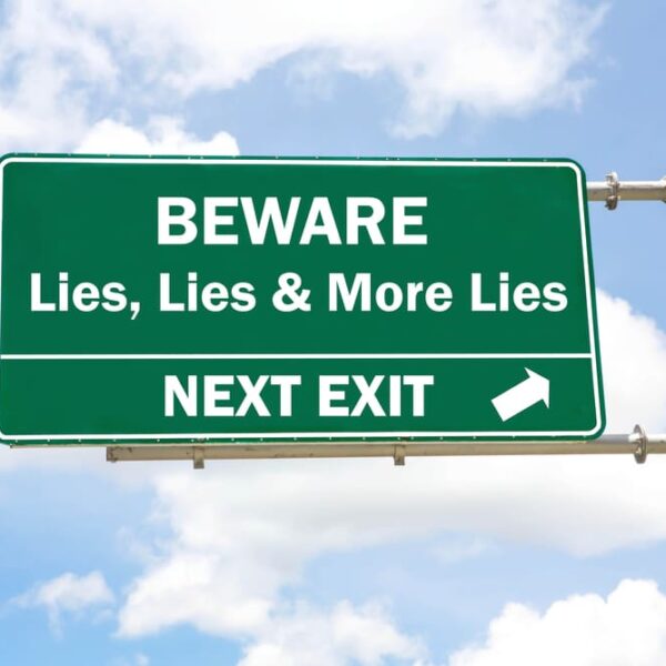 “Bitcoin isn’t Safe” – A Lie Told by Banks and Governments (Here’s Why…)