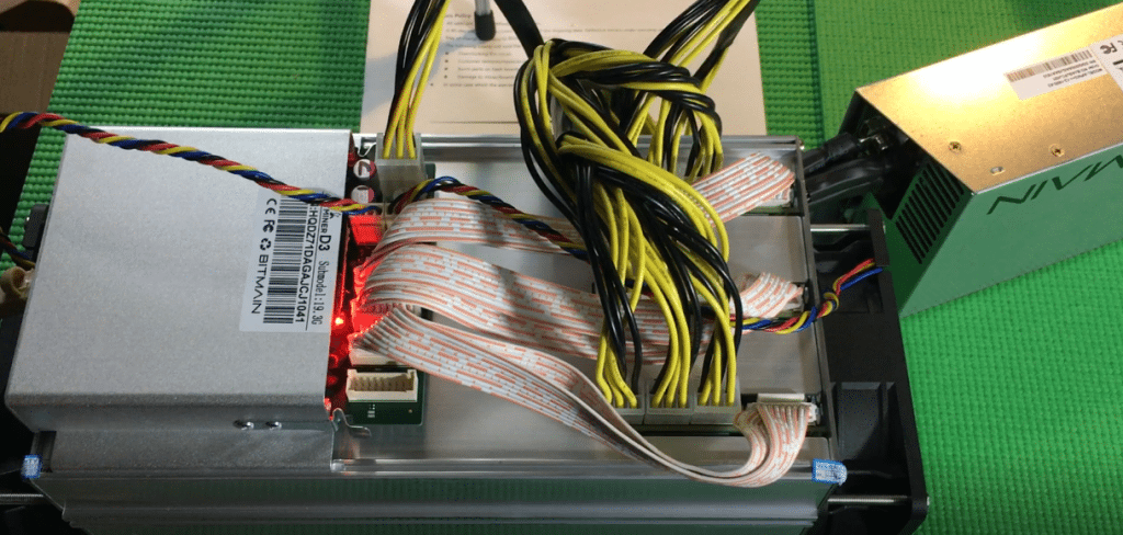 Antminer D3 plugged