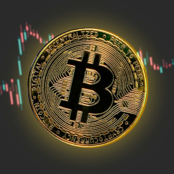 Why is Bitcoin Down Today? BTC ETFs Have $120M Outflows Amid New Crypto Sell Off