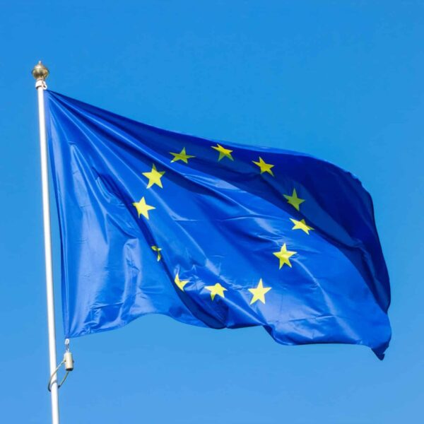 EU Watchdog Warns Crypto Firms of Offshore Risks Under MiCA