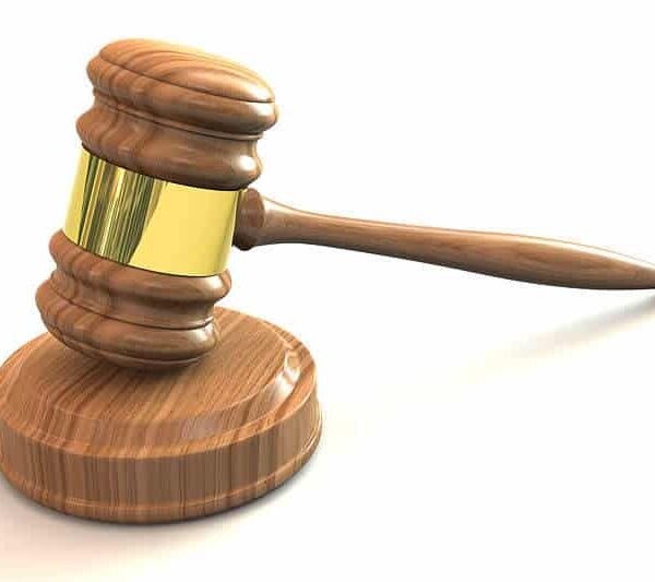Blockchain.com Executives Face Legal Action Over Delayed Financial Filings