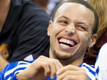 Golden State Warriors Set Sights on Coinbase After FTX Debacle