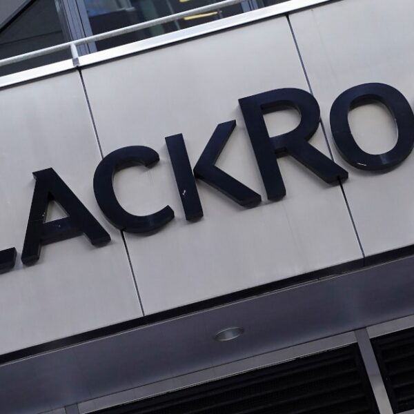 BlackRock Backed RWA Crypto Struggling To Break Through Resistance: Best Memecoin Instead?