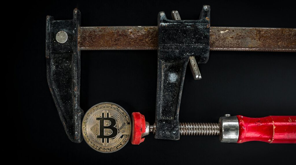 Can Quantum Computers actually hack Bitcoin