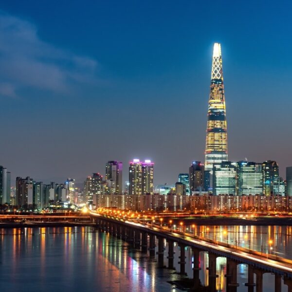 South Korean Investors Choose Crypto-Linked Stocks Over US Big Tech: KCIF Report