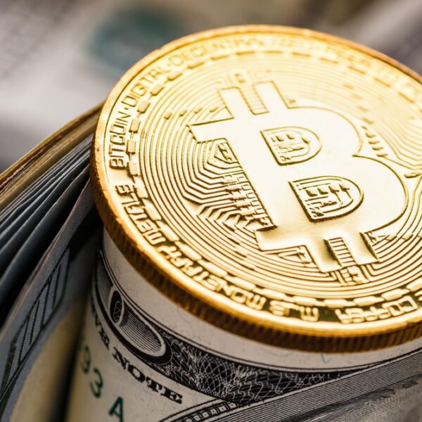BTC USD Slams New ATH at $124K: Can Bitcoin Price Hit $130K This Week?