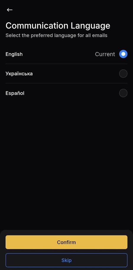 WhiteBIT app screen for setting the interface language