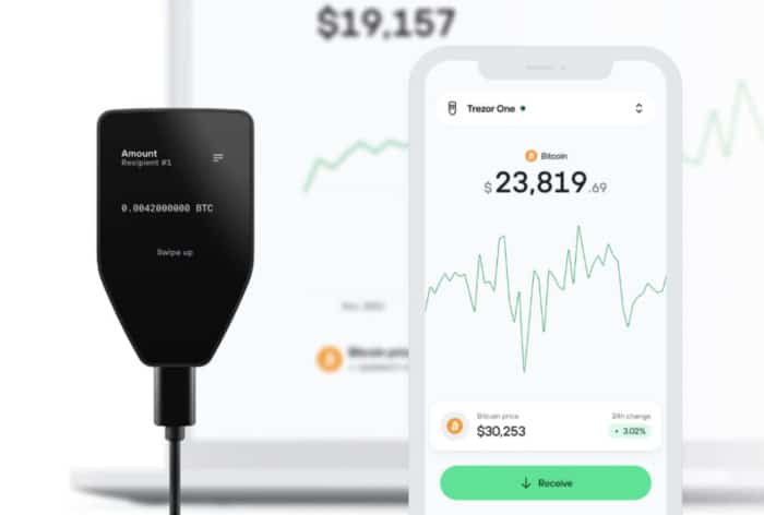Look at the Trezor Safe 5 device with the phone app.