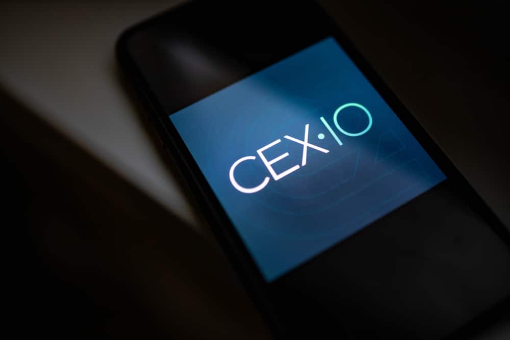 CEX.IO Review 2026: Pros, Cons & Comparison
