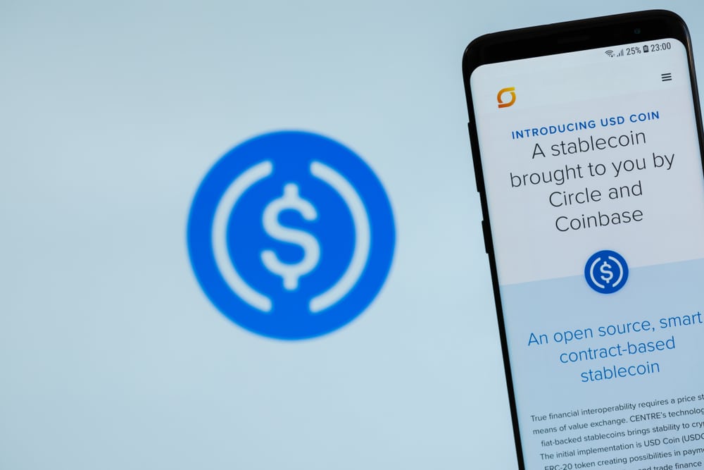 Coinbase Flags Risks of U.S. Stablecoin Interest Ban